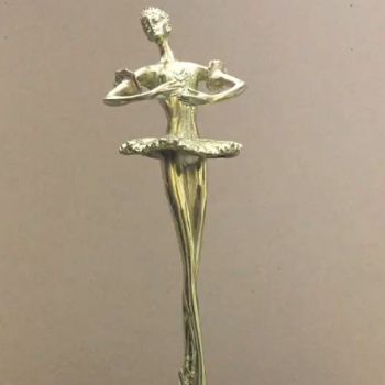纯铜芭蕾舞女孩造型摆件适合书房装饰
