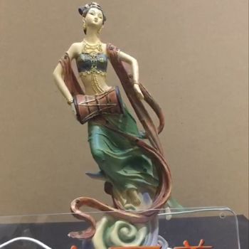 敦煌飞天神女树脂摆件适合客厅装饰