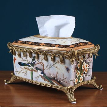 欧式流苏装饰纸巾盒陶瓷配铜工艺品样板房别墅客厅餐纸盒软装摆件