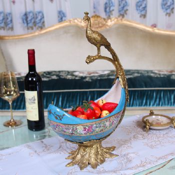 欧式彩绘陶瓷铜底座果盆 孔雀装饰工艺品家居瓷器客厅软装饰品