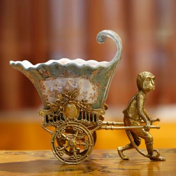 欧式手绘陶瓷配铜果盆猴子动物摆件 客厅样板房桌面软装家居饰品