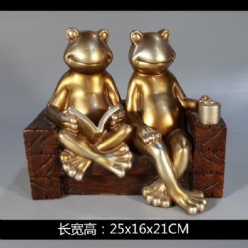 青蛙摆件手工制作树脂摆件高品质保证办公室家庭酒店摆件