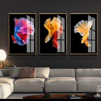 北欧现代简约立体晶瓷画铝合金外框轻奢壁画金鱼三联意境装饰画